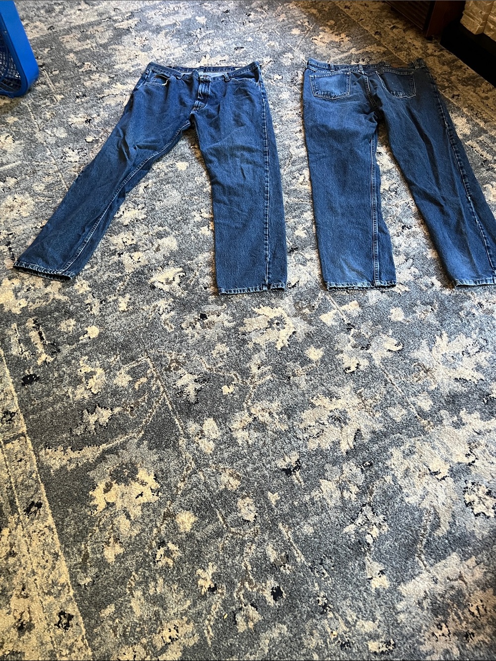 Wrangler Men's Straight Leg Denim Jeans in Classic Blue